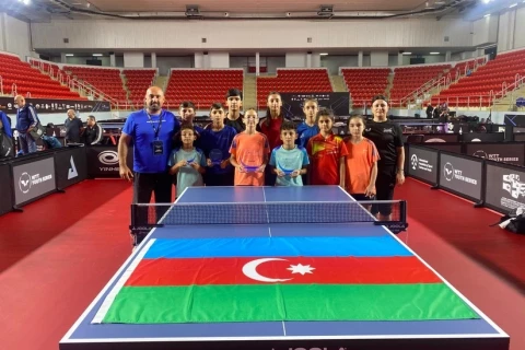 Stolüstü tennisçilərimizdən beynəlxalq turnirdə 5 MEDAL - FOTO