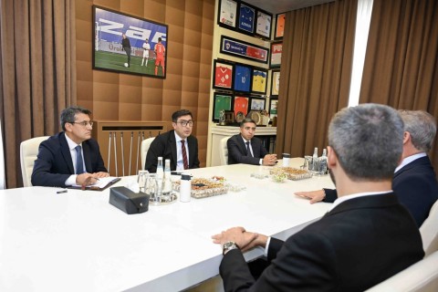 Fərid Qayıbov Avropa Su İdmanı Federasiyasının prezidentini qəbul edib - FOTO
