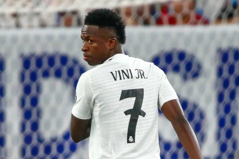 Vinisius Juniordan "Qızıl top" uğrunda mübarizədə 14 pillə geriləmə