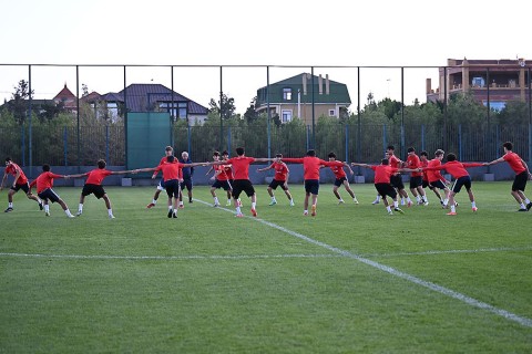 U-16 millimiz MDB Oyunlarına hazırlaşır - FOTO
