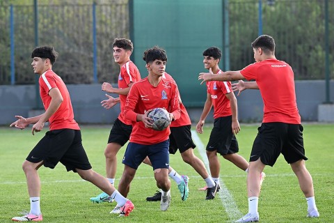 U-16 millimiz MDB Oyunlarına hazırlaşır - FOTO