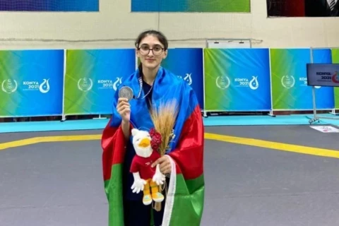 Завоевавшая "золото" в Польше Миная Акперова: Хочу добиться успеха на чемпионате мира