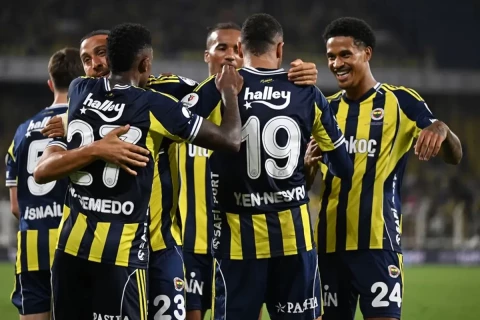 "Fənərbaxça" "Dinamo" ilə oyuna üç oyunçusu əskik gedir