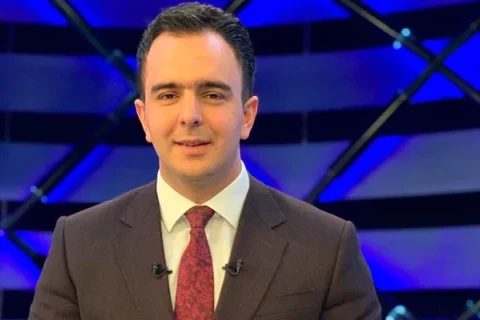 İdman TV-ni daha bir tanınmış şərhçi tərk etdi - Telekanalda nə baş verir?