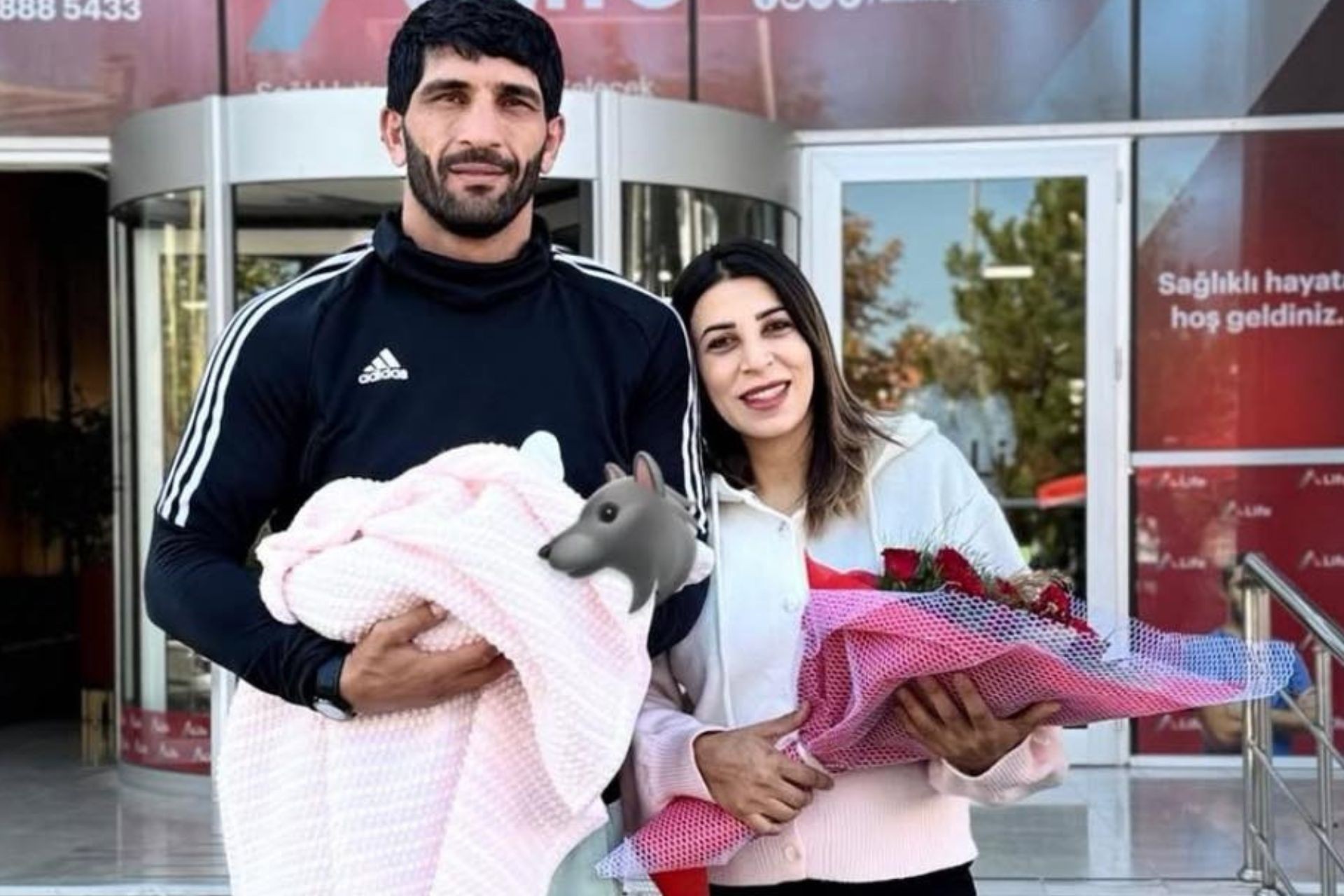 “Qızıl qurd” Bəhram Rəcəbzadə ata oldu - FOTO