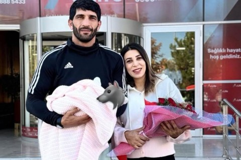“Qızıl qurd” Bəhram Rəcəbzadə ata oldu - FOTO