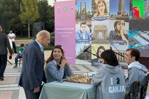 В Гяндже проведен шахматный турнир в поддержку III Игр стран СНГ - ФОТО