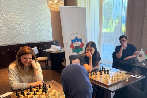 Qadın şahmatçılarımız Avropa çempionatına hazırlaşırlar - FOTO