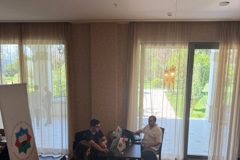 Qadın şahmatçılarımız Avropa çempionatına hazırlaşırlar - FOTO
