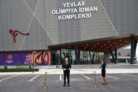 Prezident İlham Əliyev Yevlax Olimpiya İdman Kompleksinin açılışında iştirak edib - FOTO/VİDEO