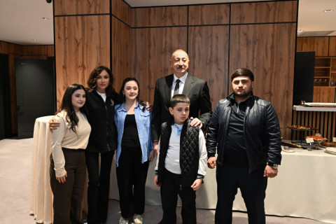 Prezident İlham Əliyev və birinci xanım Mehriban Əliyeva Gəncədə III MDB Oyunlarının açılış mərasimini izləyiblər – YENİLƏNİB + FOTO/VİDEO