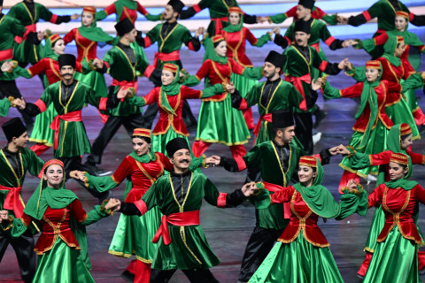 Prezident İlham Əliyev və birinci xanım Mehriban Əliyeva Gəncədə III MDB Oyunlarının açılış mərasimini izləyiblər – YENİLƏNİB + FOTO/VİDEO