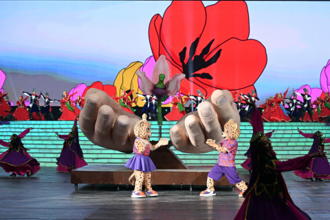 Prezident İlham Əliyev və birinci xanım Mehriban Əliyeva Gəncədə III MDB Oyunlarının açılış mərasimini izləyiblər – YENİLƏNİB + FOTO/VİDEO