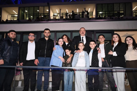 Prezident İlham Əliyev və birinci xanım Mehriban Əliyeva Gəncədə III MDB Oyunlarının açılış mərasimini izləyiblər – YENİLƏNİB + FOTO/VİDEO