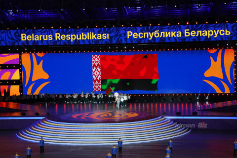 Prezident İlham Əliyev və birinci xanım Mehriban Əliyeva Gəncədə III MDB Oyunlarının açılış mərasimini izləyiblər – YENİLƏNİB + FOTO/VİDEO