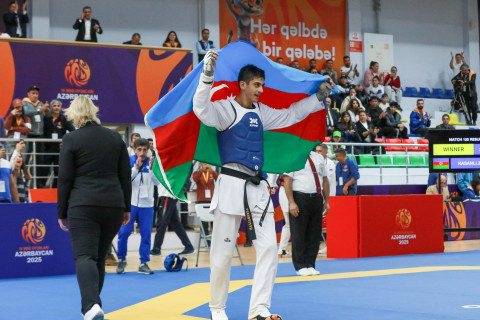 Azərbaycanın ilk taekvondo qızılını qazanan Ziya Həsənli: “Çox sevinirəm” - FOTO