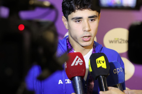 Qızıl medal qazanan üzgüçü: “Azərbaycan bayrağını yüksəklərə qaldırdığım üçün xoşbəxtəm”