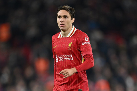 В "Ливерпуле" объяснили отсутствие Кьезы в матче с "Галатасараем"