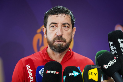 Azərbaycan millisinin baş məşqçisi: “Fürsətlərdən istifadə etsəydik, hesab daha böyük olardı”