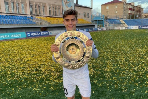Raul Allahverdiyev “Rayo Valyekano” ilə müqavilə imzaladı - FOTO