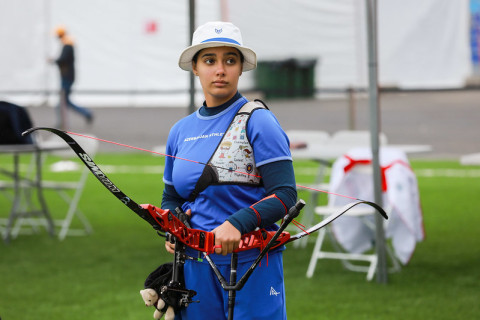 III Игры стран СНГ: пять азербайджанских спортсменов вышли в 1/8 финала соревнований по стрельбе из лука - ФОТО