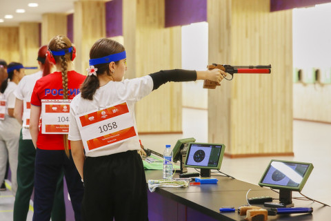 Azərbaycanlı güllə atıcısı III MDB Oyunlarında gümüş medal qazanıb - YENİLƏNİB + FOTO