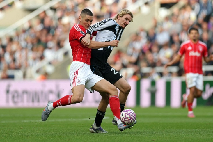 “Nyukasl” “Nottinqem Forest”ə növbəti məğlubiyyəti yaşatdı