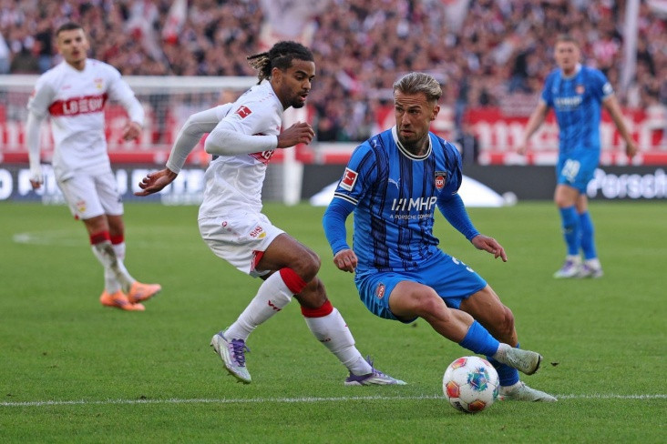 “Ştutqart” evdə “Haydenhaym”ı məğlub etdi