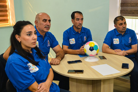 “Playmakers” layihəsi çərçivəsində təlim-seminar - FOTO