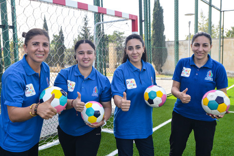 “Playmakers” layihəsi çərçivəsində təlim-seminar - FOTO