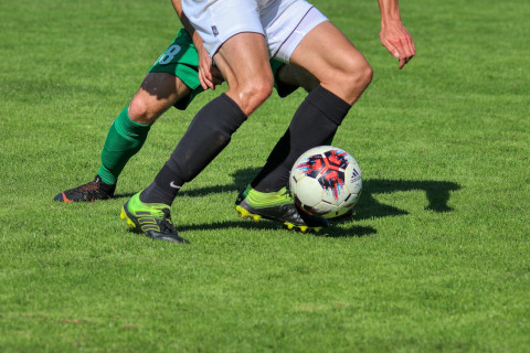 Britaniyada 22 yaşlı futbolçu qəfil ürək dayanması nəticəsində ölüb