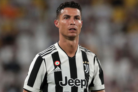 Ronaldo “Yuventus”da su qabların analiz edirmiş - Klubun direktoru