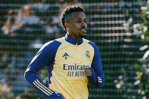 “Real Madrid”in müdafiəçisi iki zədədən sonra karyerasını bitirmək istəyirmiş
