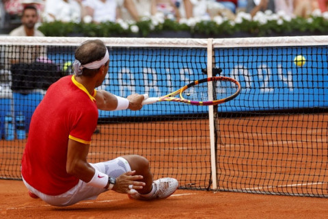 Fans urge Rafael Nadal to consider hair transplant after viral photo