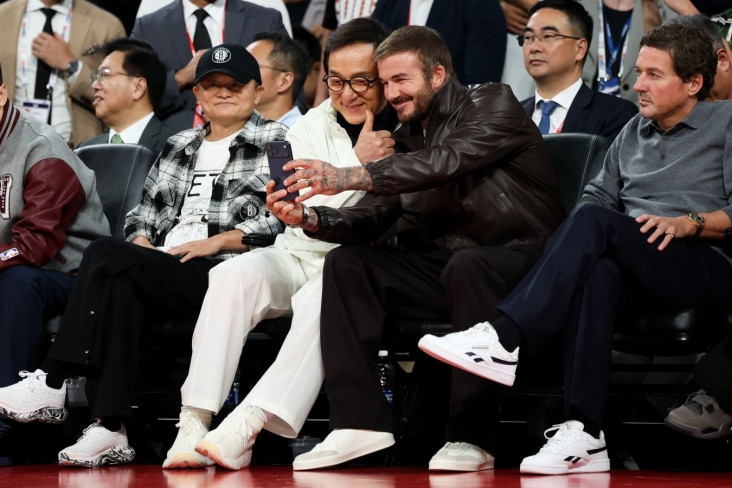 Devid Bekhem və Ceki Çan NBA klublarının oyununda - FOTO