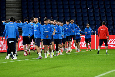 Azərbaycan millisi “Park de Prens”də məşq edir - FOTO + VİDEO