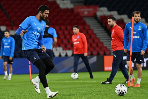 Azərbaycan millisi “Park de Prens”də məşq edir - FOTO + VİDEO