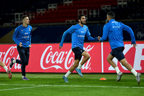 Azərbaycan millisi “Park de Prens”də məşq edir - FOTO + VİDEO