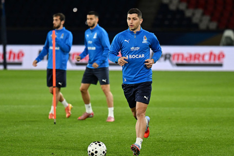 Azərbaycan millisi “Park de Prens”də məşq edir - FOTO + VİDEO