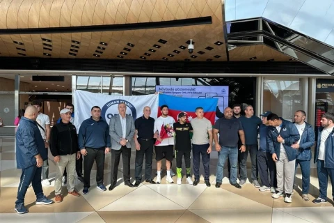 Akif Quluzadə Banqkokda keçirilən "ONE FC" turnirində növbəti qələbəsini qazanıb - FOTO