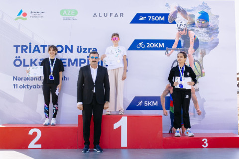 Triatlon üzrə ölkə çempionatının qalibləri bəlli olub - FOTO