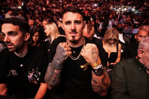 UFC çempionu hətta 50 milyona sənədli fimdə çəkilməyəcəyini deyir