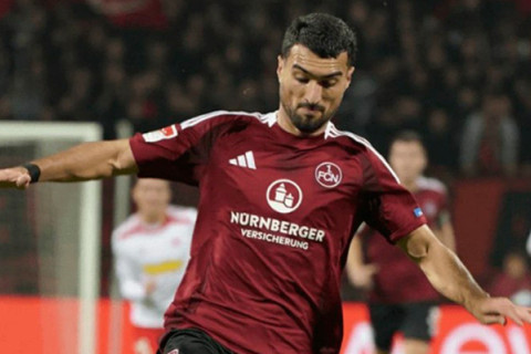 Mahiri transfer etmək üçün evinə hədiyyə göndərdilər - İndi problem yaradırlar