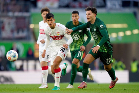 “Ştutqart” Bundesliqanın 7-ci turunda “Volfsburq”u darmadağın edib