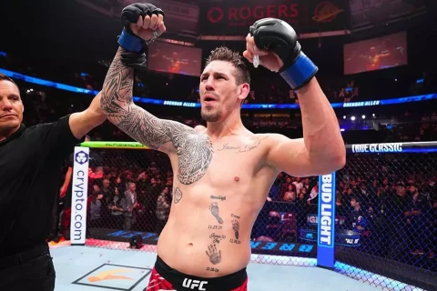 Аллен нокаутировал де Риддера в главном бою UFC Ванкувер