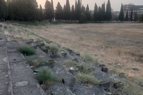 Gəncədəki keçmiş “Metallurq” stadionu tamamilə yararsız vəziyyətə düşüb - FOTO/VİDEO