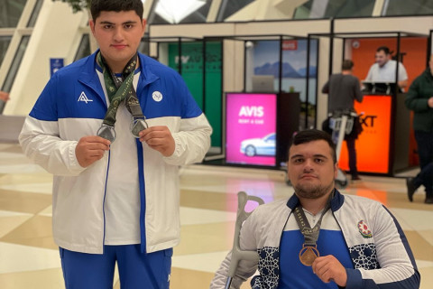 Dünya çempionatında medal qazanan paralimpiyaçılarımız Vətənə qayıdıblar - FOTO
