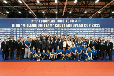 Azerbaijani referee represents justice at European Cup - PHOTO