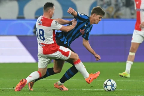 “Atalanta” – “Slaviya” oyununda qapılara qol vurulmayıb