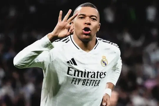Mbappe: “Biz sadəcə oynamaq istəmirik, qələbə qazanmaq istəyirik”